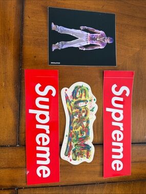 Supreme stickers set of 4 Tupac street art